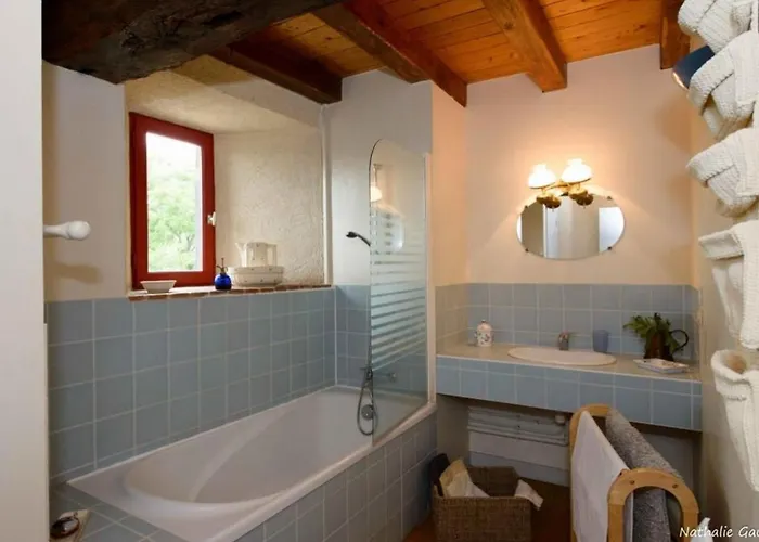 Maison De Campagne Spacieuse Avec Piscine Privee Et Jardin Clos - Fr-1-306-1114 * Pannecé