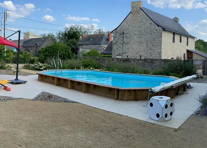 Maison De Campagne Spacieuse Avec Piscine Privee Et Jardin Clos - Fr-1-306-1114 * Pannecé